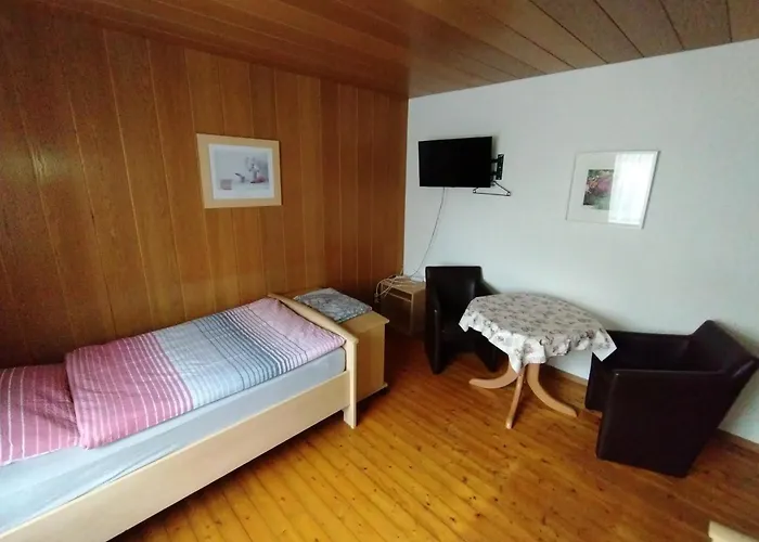 Christa Im Gaestehaus Westfalen Fuer Geschaeftsreisende Und Monteure *